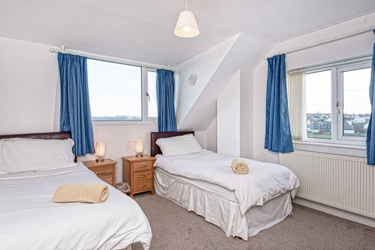 Spin Drift Bedroom