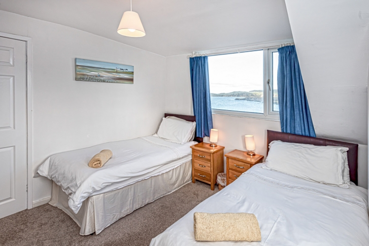 Spin Drift Bedroom