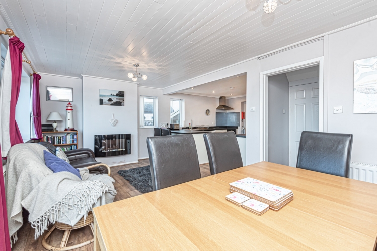 Spin Drift Kitchen