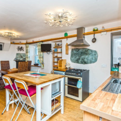 Penrhyn Cottage Kitchen