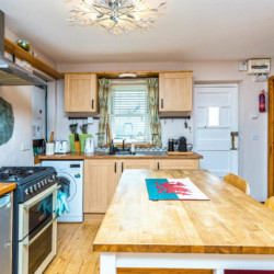 Penrhyn Cottage Kitchen