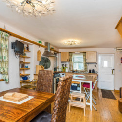 Penrhyn Cottage Kitchen