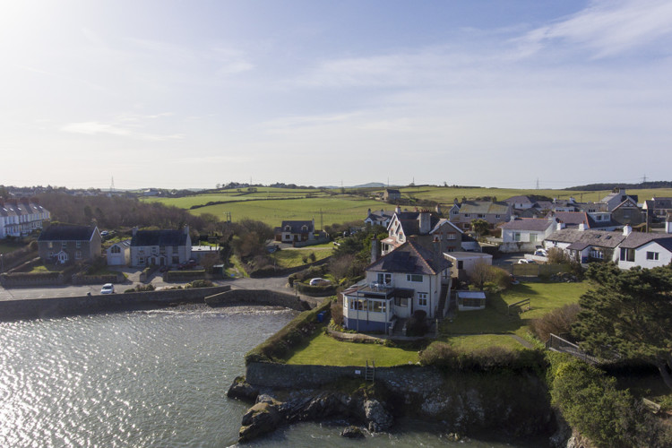The Moorings