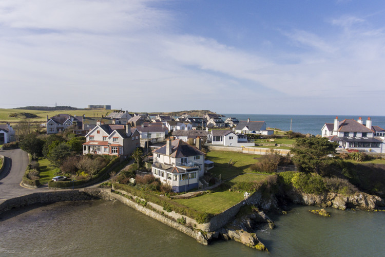 Coastal Holidays