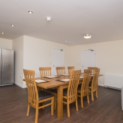 Hendy Tyddyn Mon Kitchen