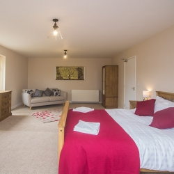 Hendy Tyddyn Mon Bedroom