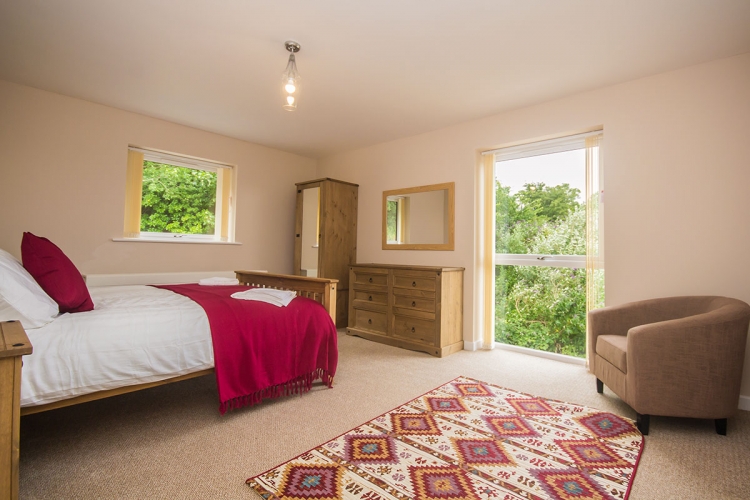 Hendy Tyddyn Mon Bedroom