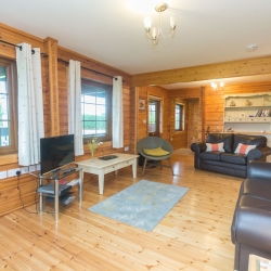 Coastal Holidays Lounge