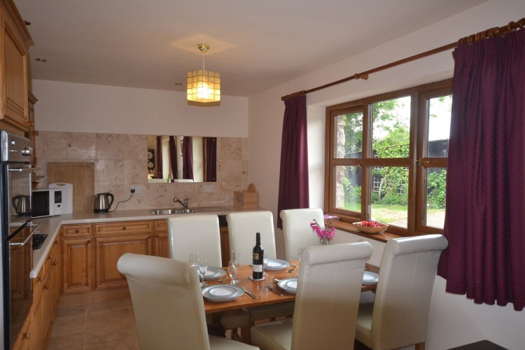 Coastal Holidays Coach House Faner