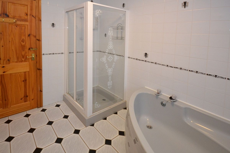 Holiday Cottages Anglesey With Hot Tub