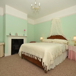 Self Catering Cottages