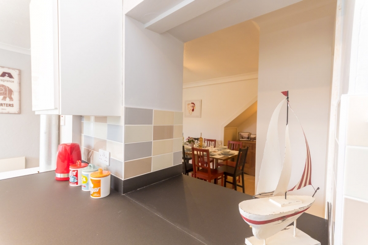 Ger Y Bae Kitchen