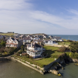 The Moorings