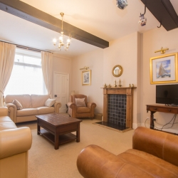Kings House Lounge