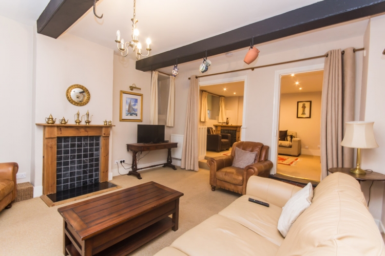 Kings House Lounge