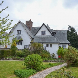 Wern y Wylan Court