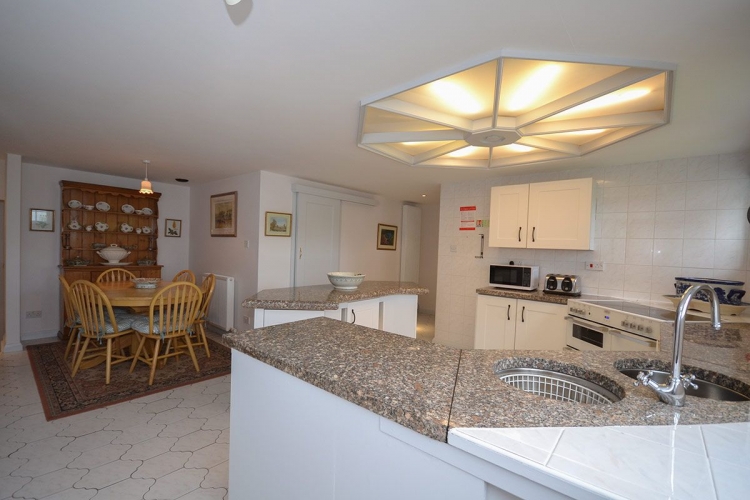 Wern y Wylan Court